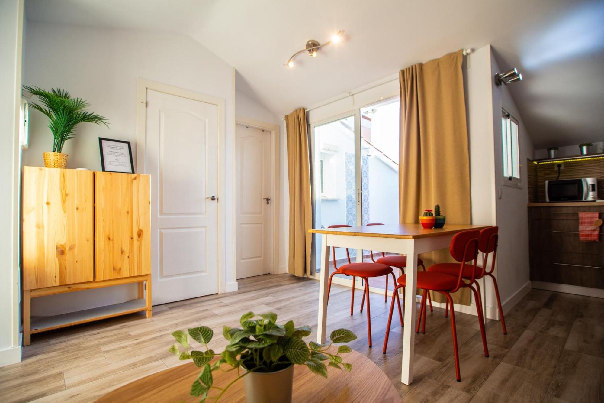 Benalhome - Tu Hogar Con Terraza Y Ducha Exterior Benalmadena Ngoại thất bức ảnh