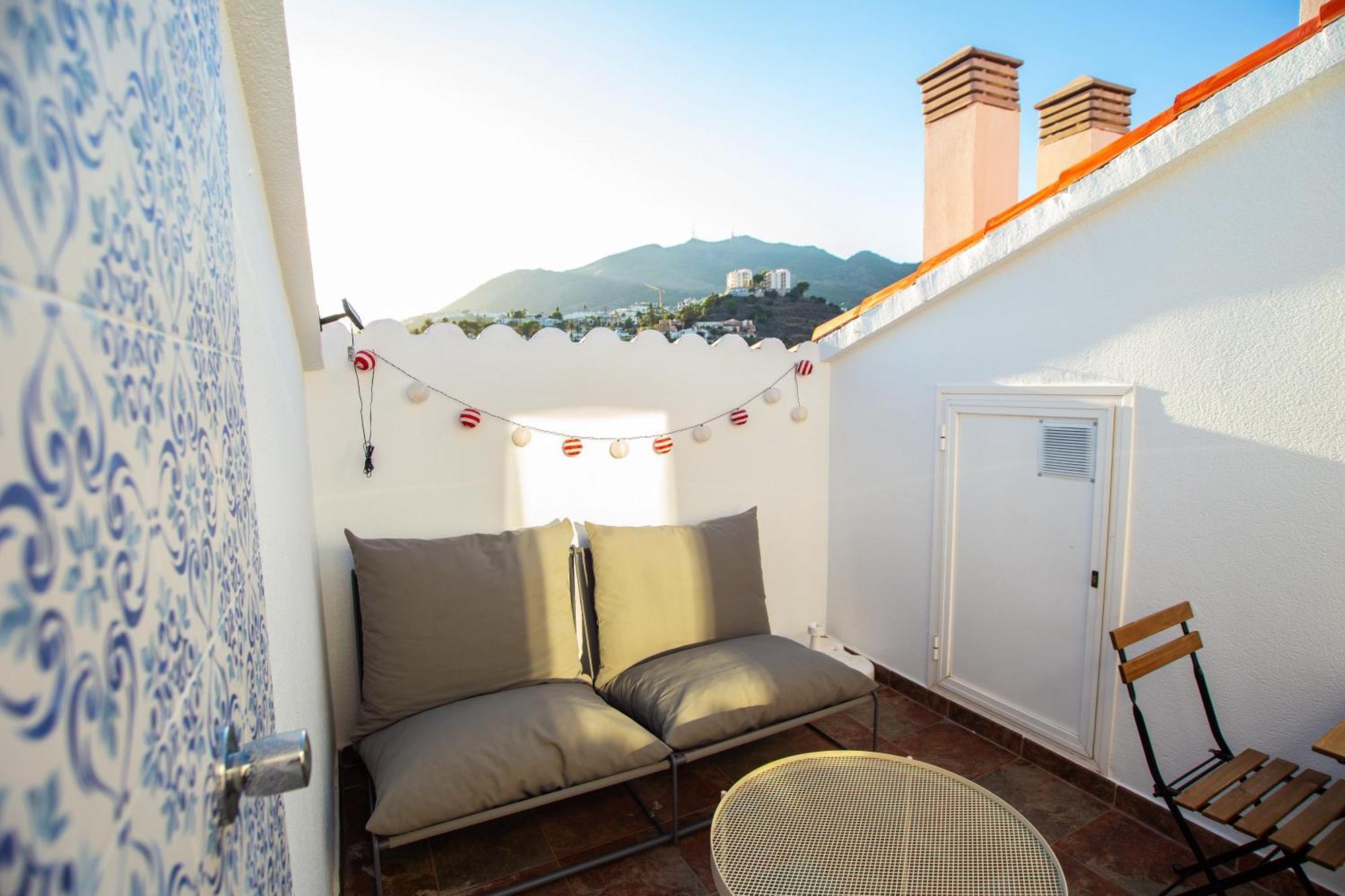 Benalhome - Tu Hogar Con Terraza Y Ducha Exterior Benalmadena Ngoại thất bức ảnh